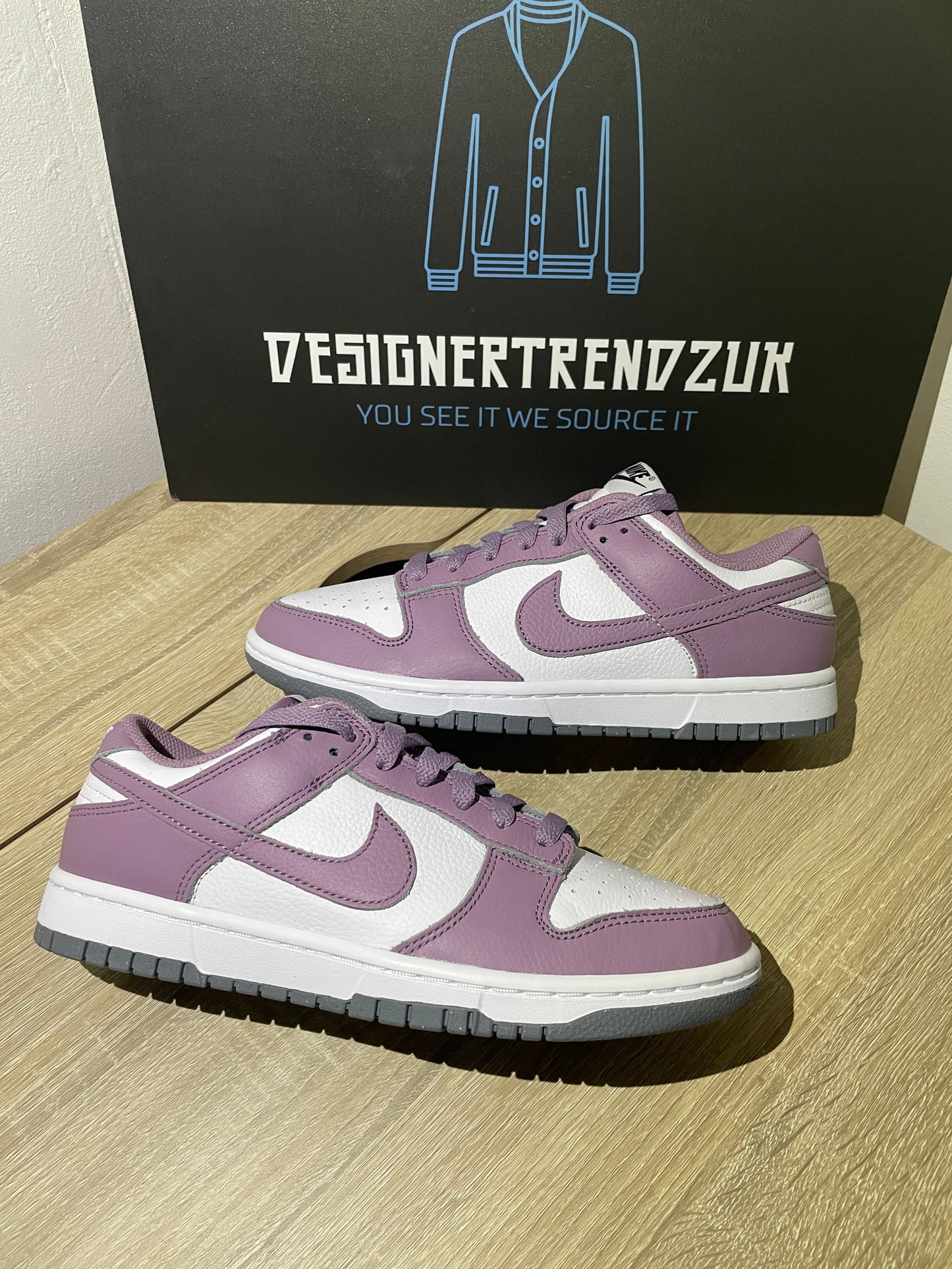Nike Dunk Low
