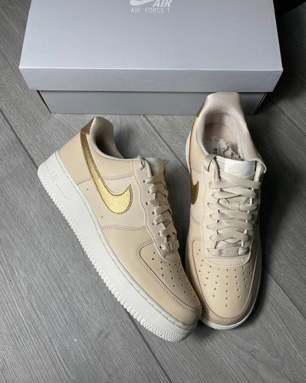 Nike AirForce 1 07 FSS TRND