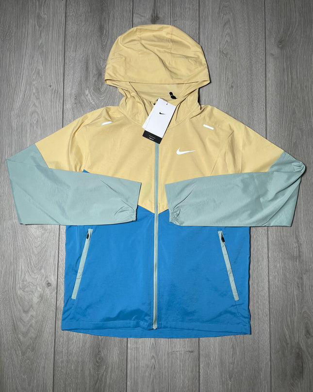 Nike Packable Repel WindBreaker Jacket