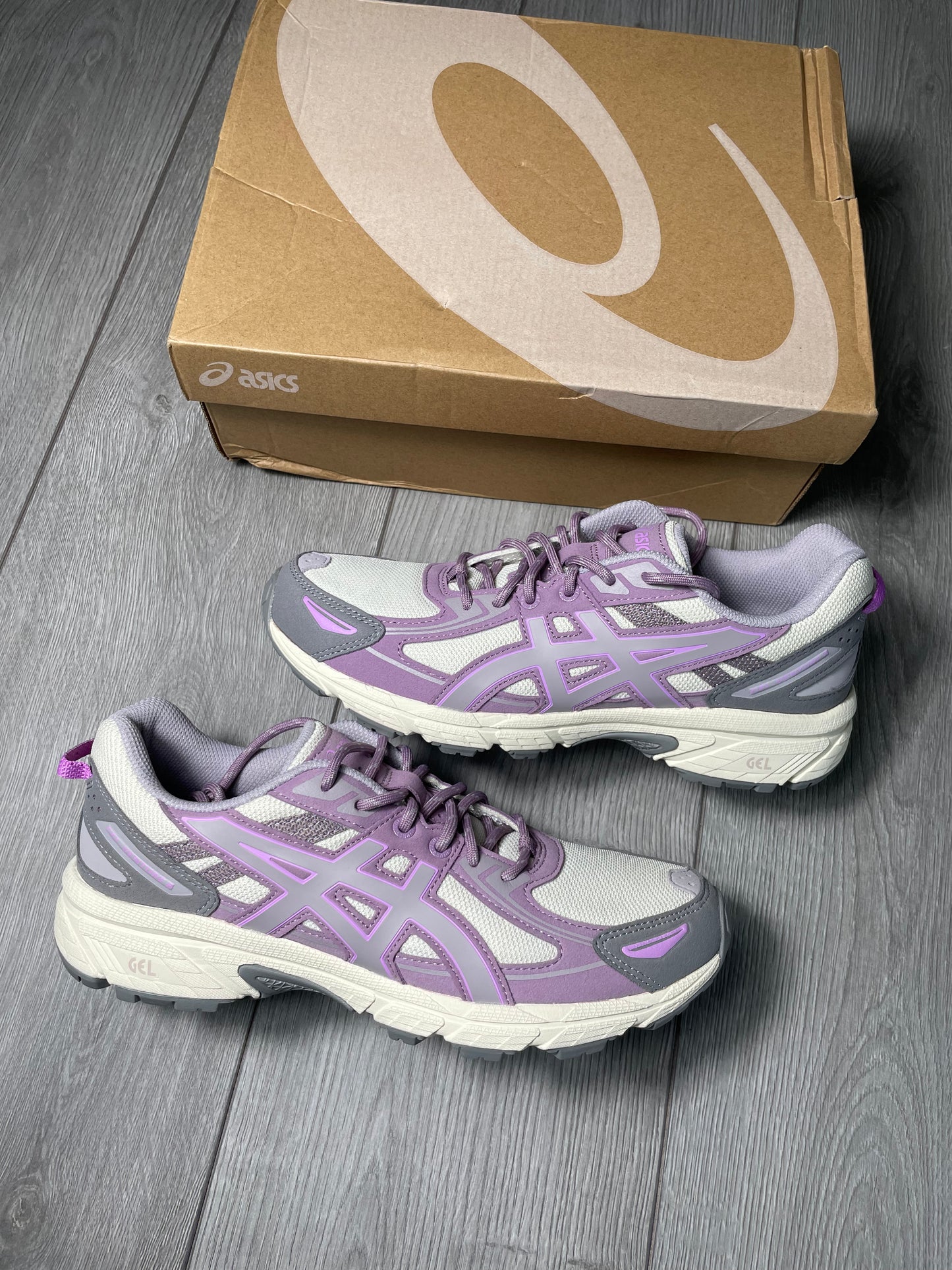 ASICS Gel Venture 6