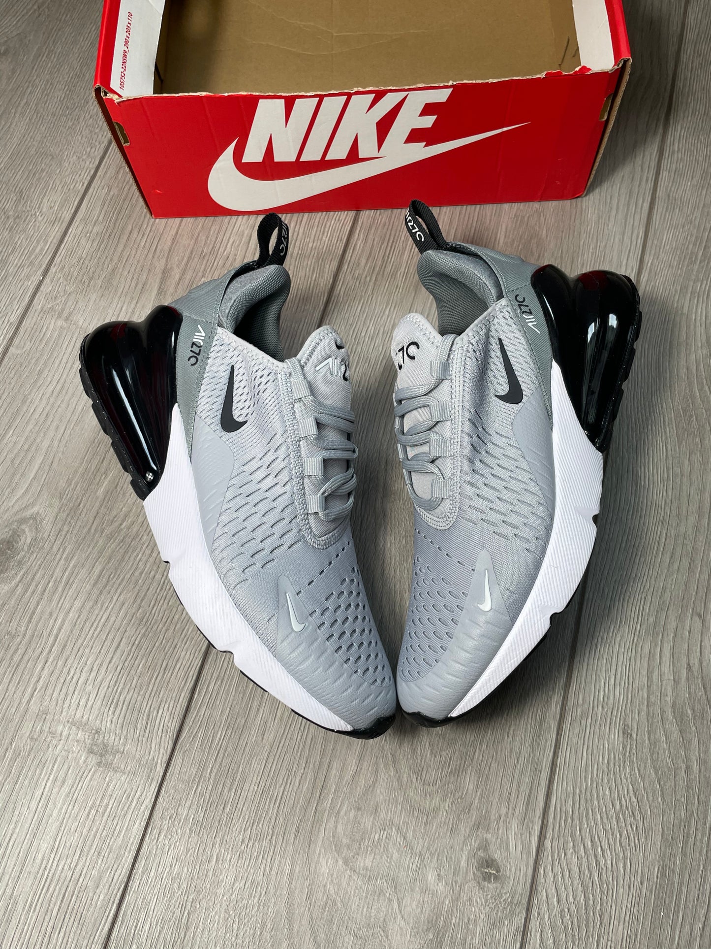 Nike AirMax 270
