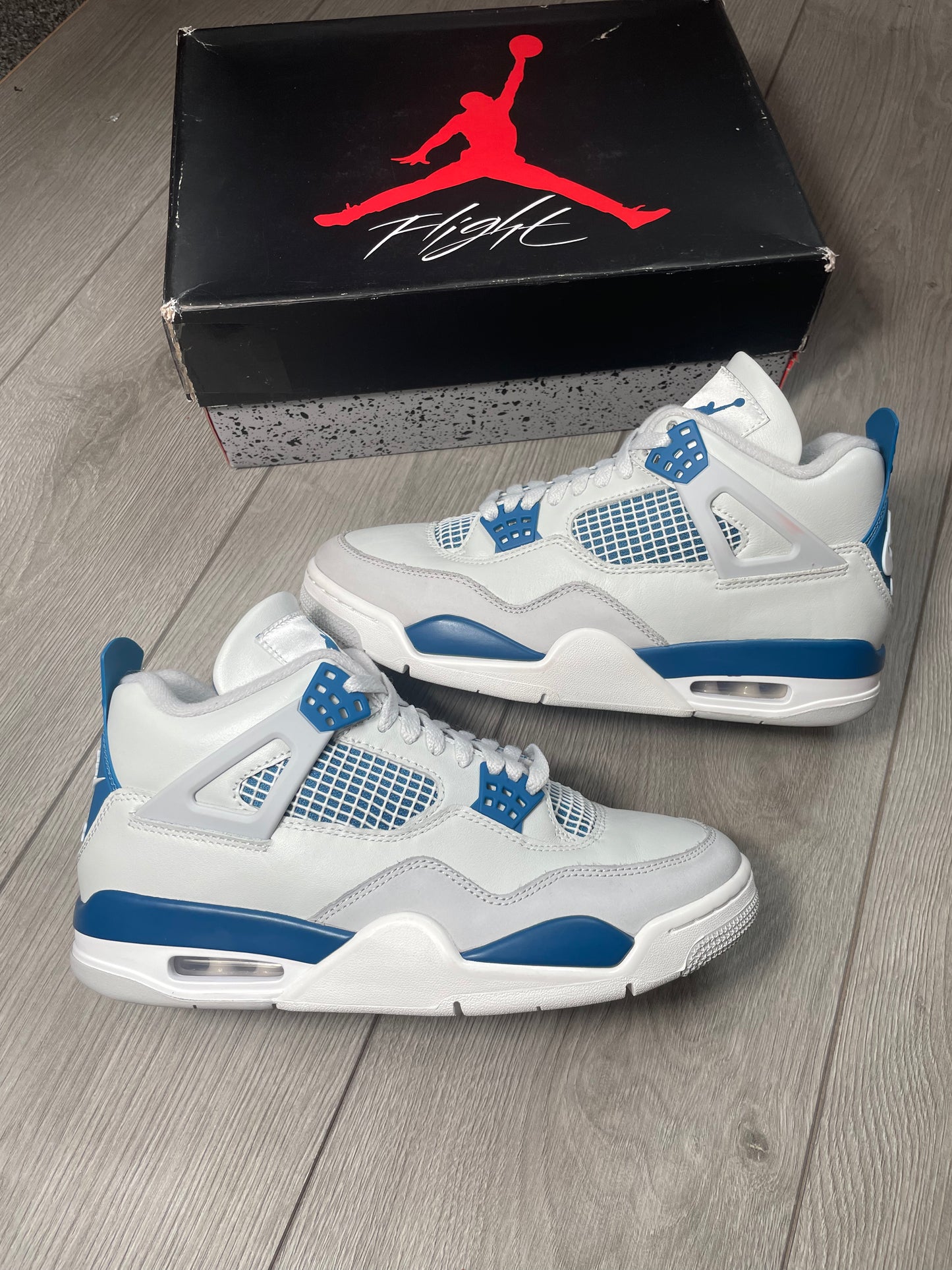 Jordan 4 Retro Military Blue