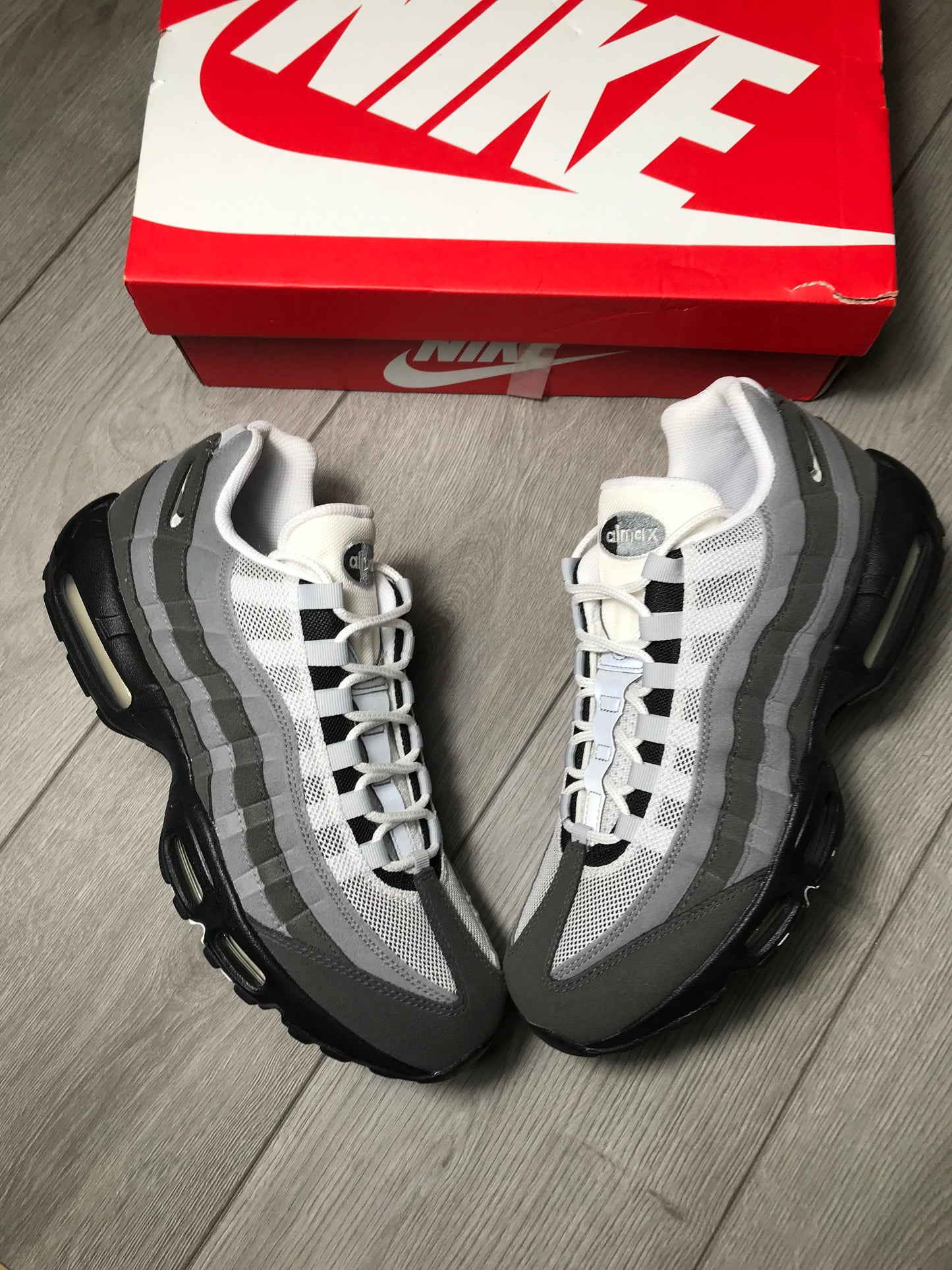 Nike AirMax 95 Grey Jewel