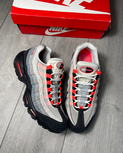 Nike AirMax 95 Solar Red