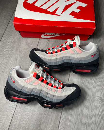 Nike AirMax 95 Solar Red