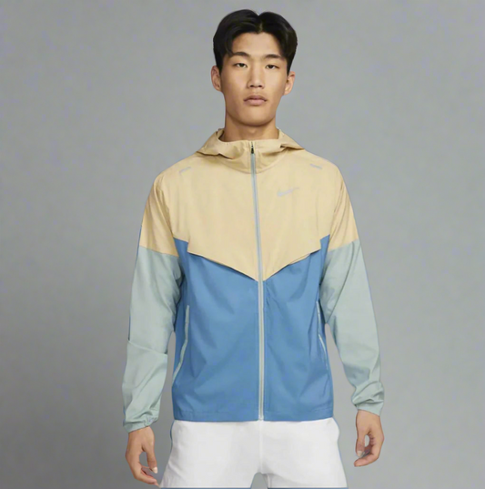 Nike Packable Repel WindBreaker Jacket