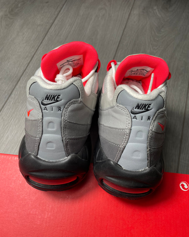 Nike AirMax 95 Solar Red 2018