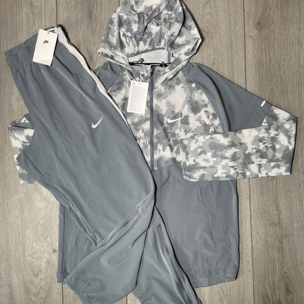 Collection image for: Tracksuits