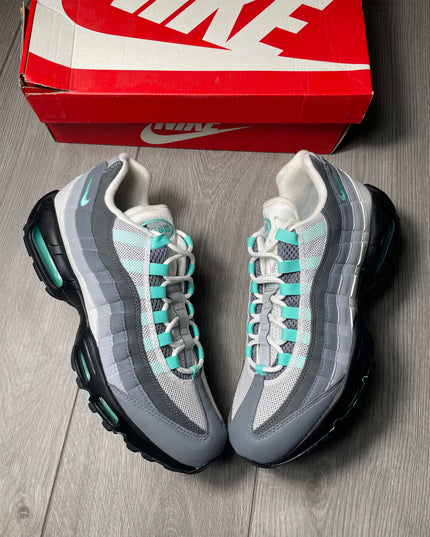 Nike AirMax 95 Hyper Turquoise