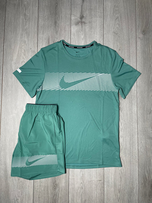 Nike Dri fit set