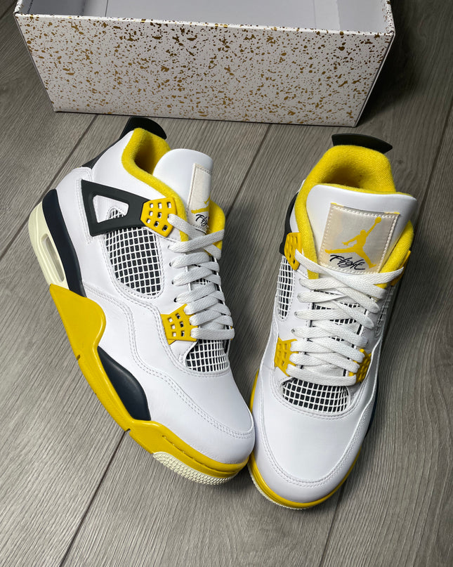 Jordan 4 Retro