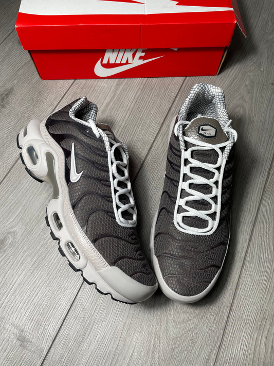 Nike TN Year Of The Snake
