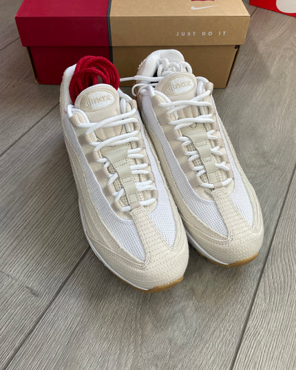AirMax 95 x Levi