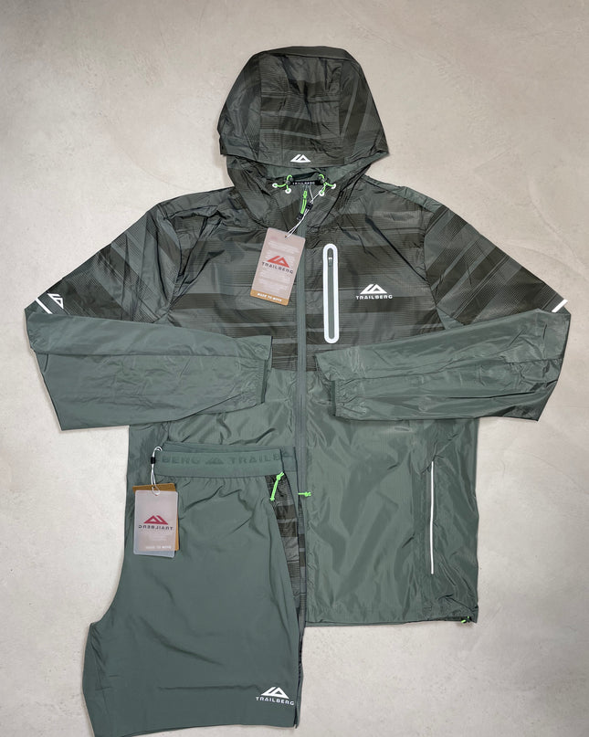 TrailBerg WindBreaker/Shorts Set