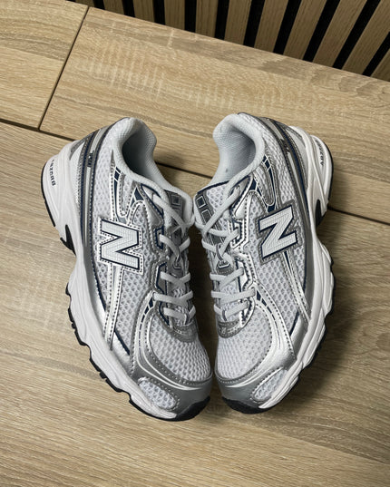 New Balance 740 (Ps)