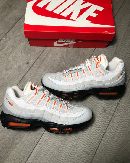 Nike AirMax 95 Safety Orange