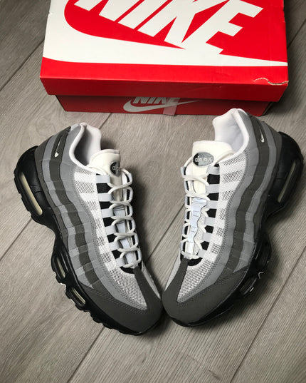 Nike AirMax 95 Grey Jewel