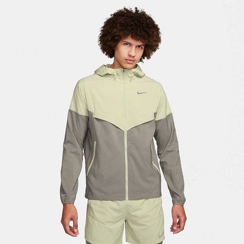 Nike Repel WindBreaker Jacket